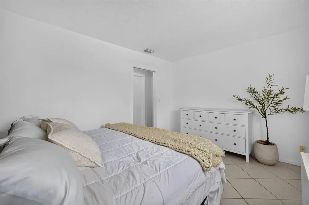 2409 NW Everglades Boulevard Stuart, FL 34994