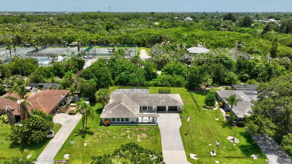2409 NW Everglades Boulevard Stuart, FL 34994