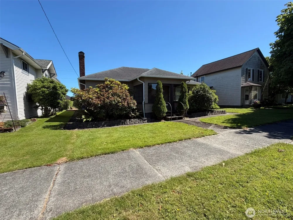 507 W 2nd Street Aberdeen, WA 98520