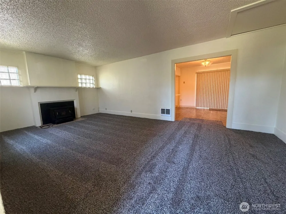 507 W 2nd Street Aberdeen, WA 98520