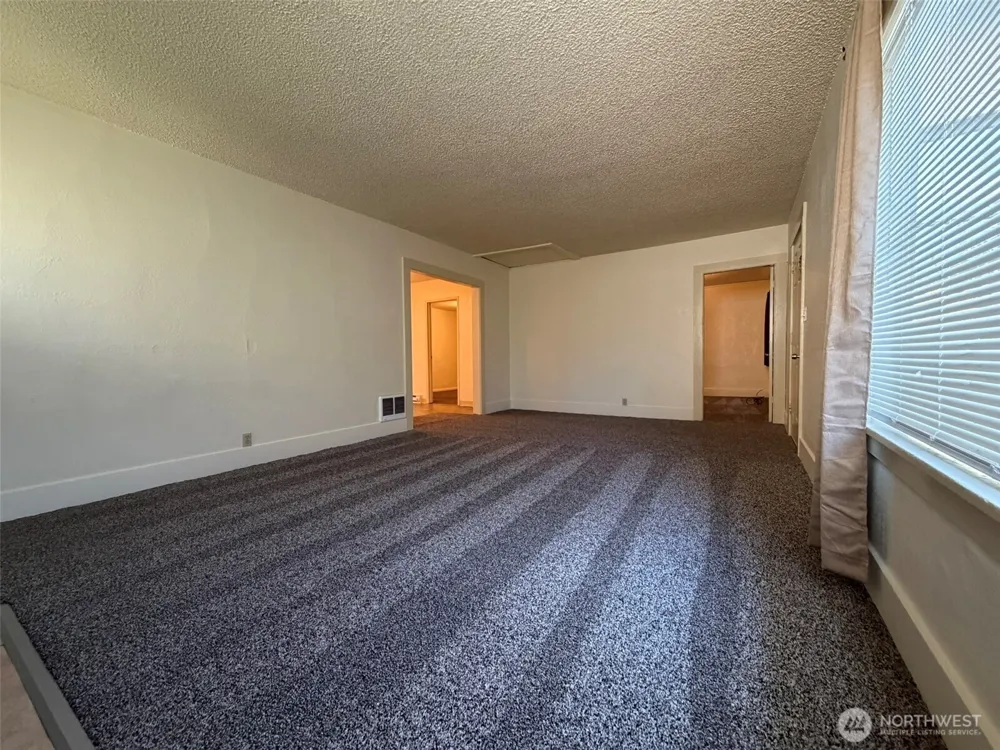 507 W 2nd Street Aberdeen, WA 98520