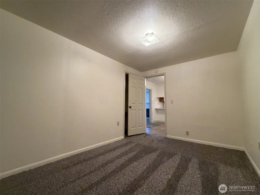 507 W 2nd Street Aberdeen, WA 98520