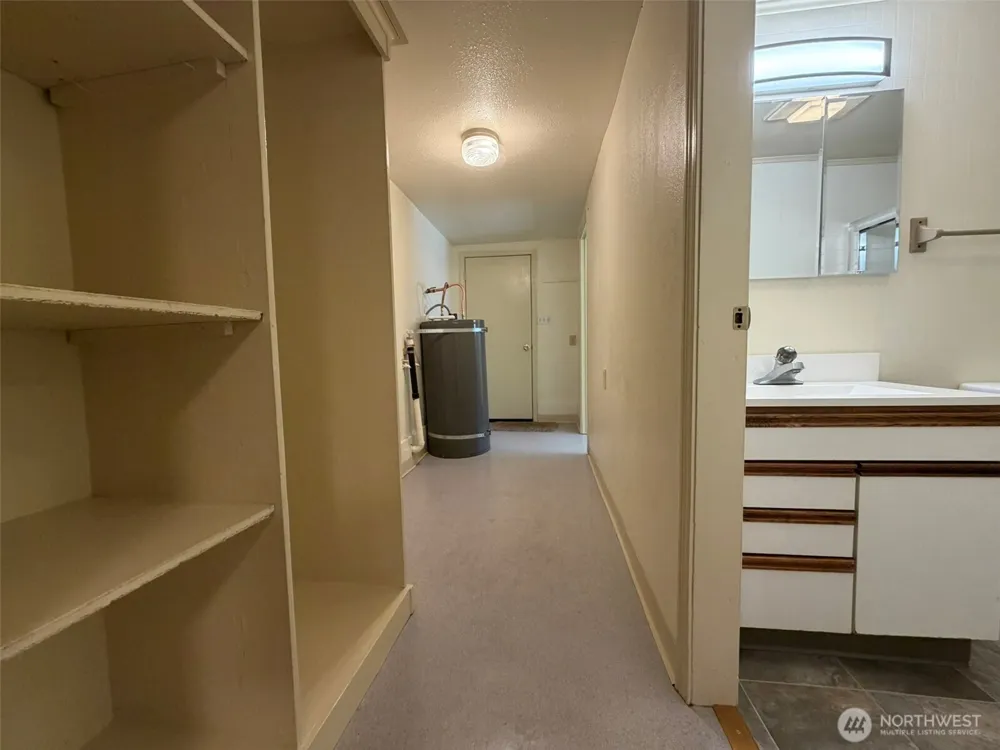 507 W 2nd Street Aberdeen, WA 98520