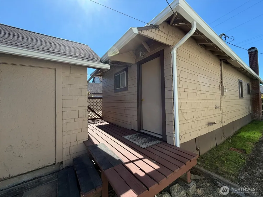 507 W 2nd Street Aberdeen, WA 98520