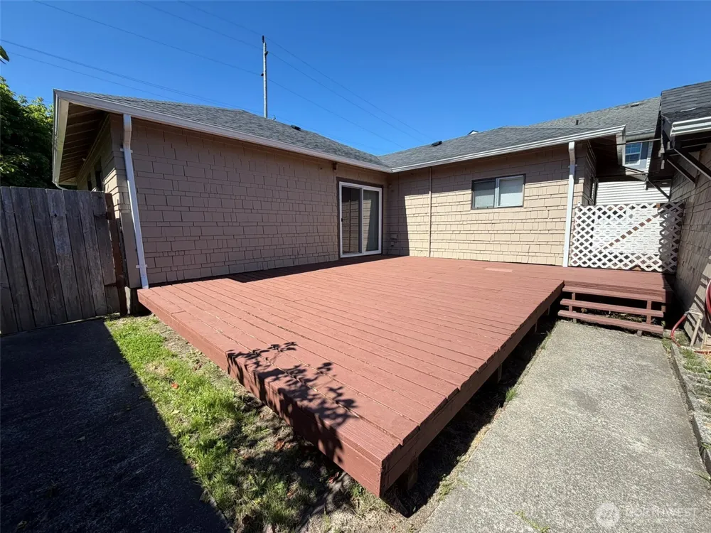 507 W 2nd Street Aberdeen, WA 98520
