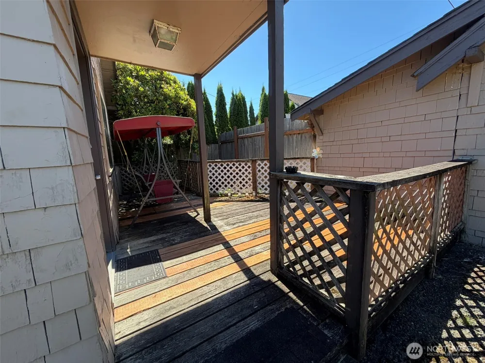 507 W 2nd Street Aberdeen, WA 98520
