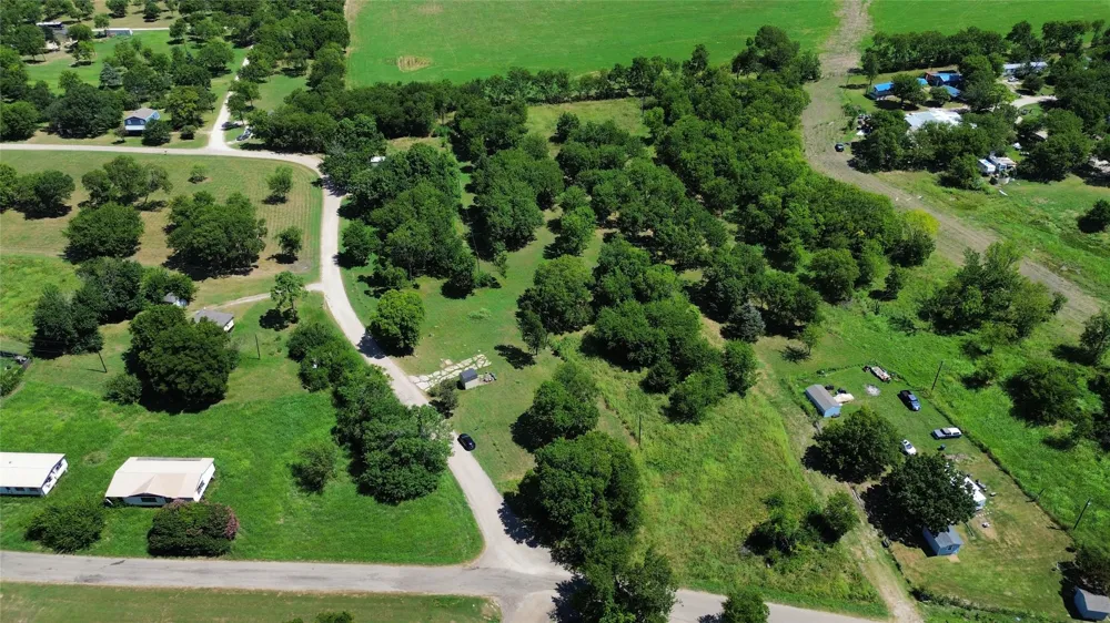 7854 Lake View Drive Lone Oak, TX 75453