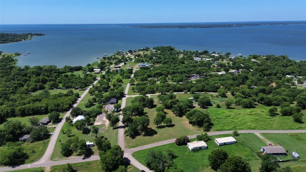 7854 Lake View Drive Lone Oak, TX 75453