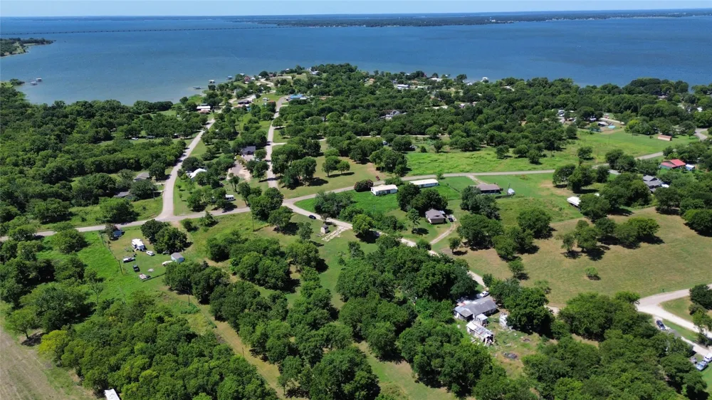 7854 Lake View Drive Lone Oak, TX 75453
