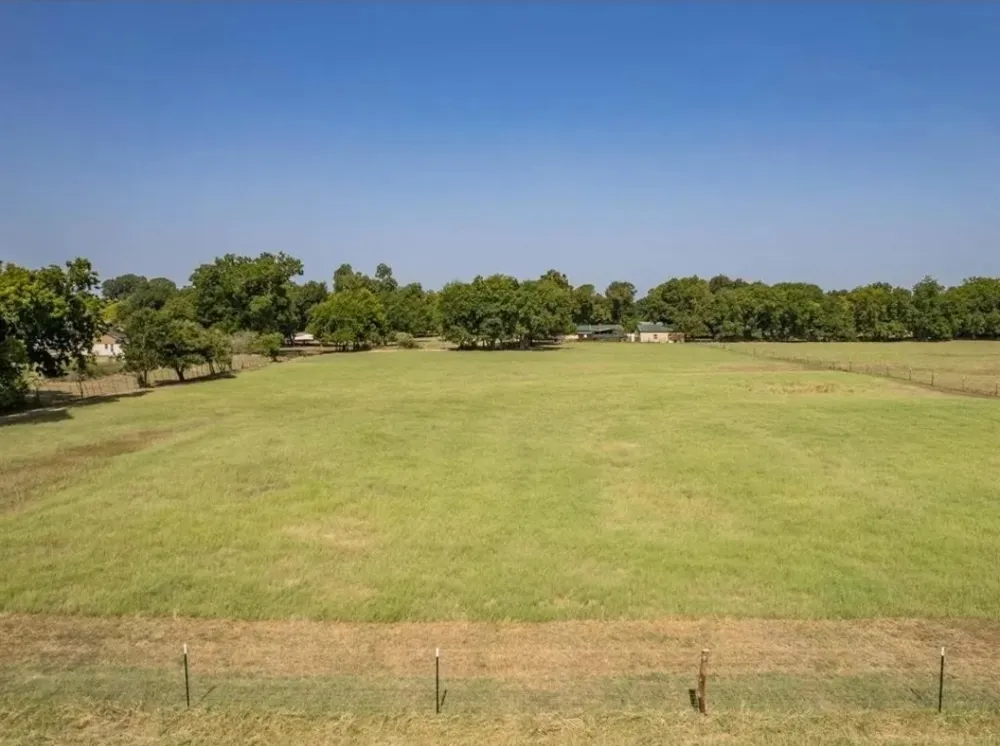 777 LCR 463 Mexia, TX 76667