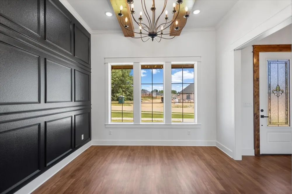 17402 Woodcrest Circle Lindale, TX 75771