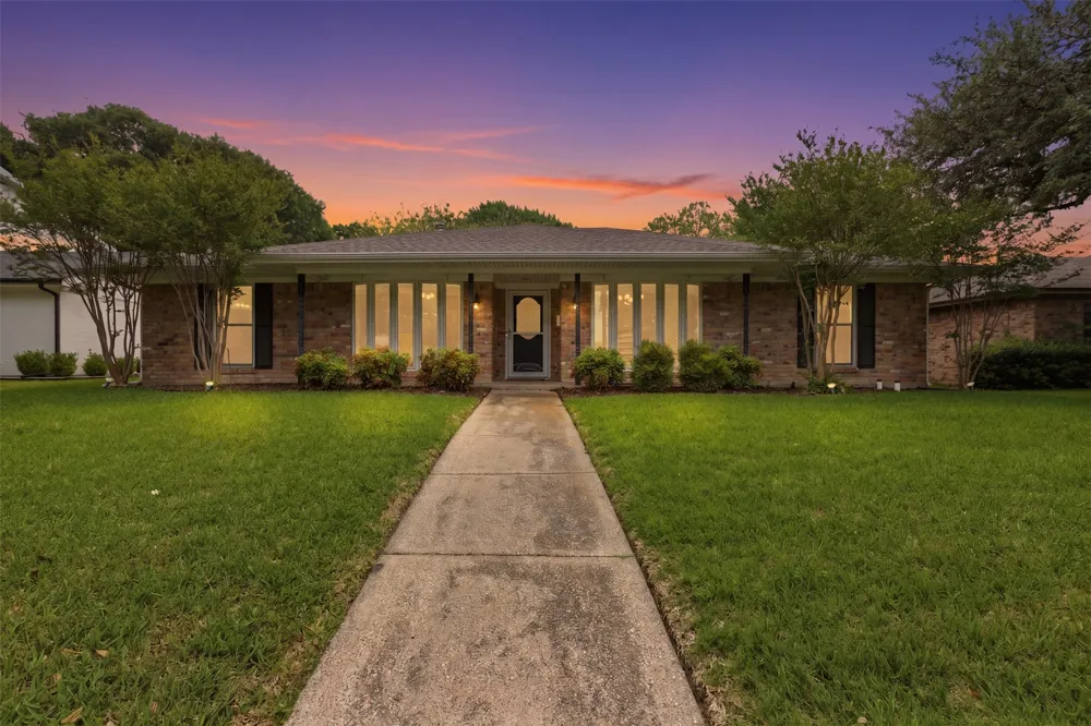 12316 Coolmeadow Lane Dallas, TX 75218