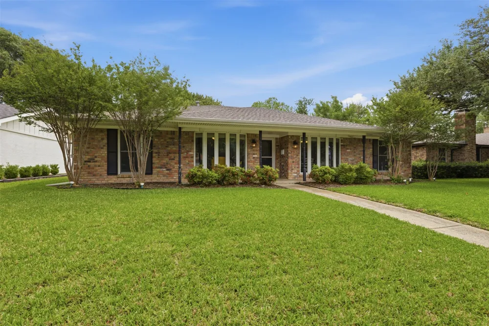 12316 Coolmeadow Lane Dallas, TX 75218