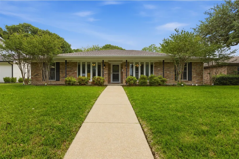 12316 Coolmeadow Lane Dallas, TX 75218