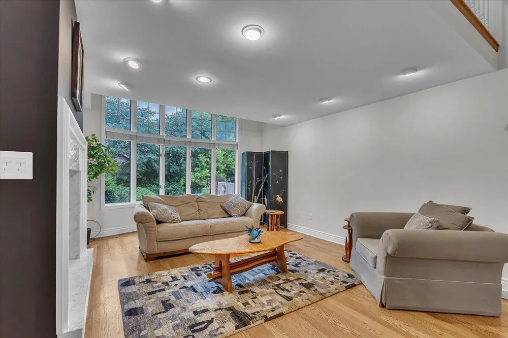 1004 Muirfield Court Schererville, IN 46375