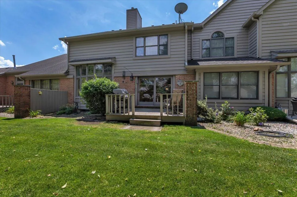 1004 Muirfield Court Schererville, IN 46375