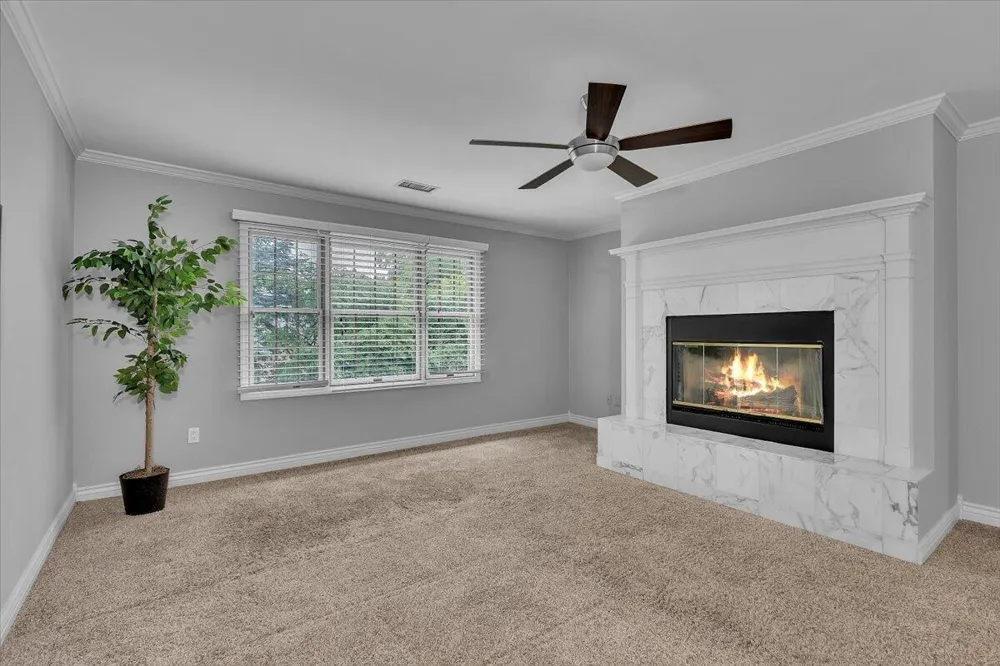 1004 Muirfield Court Schererville, IN 46375