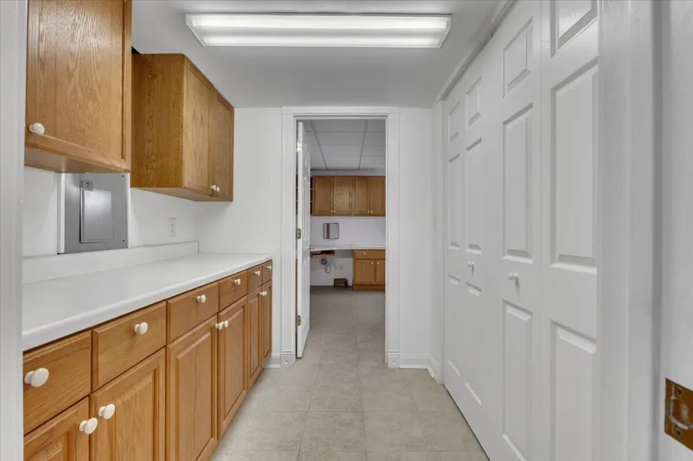 1004 Muirfield Court Schererville, IN 46375