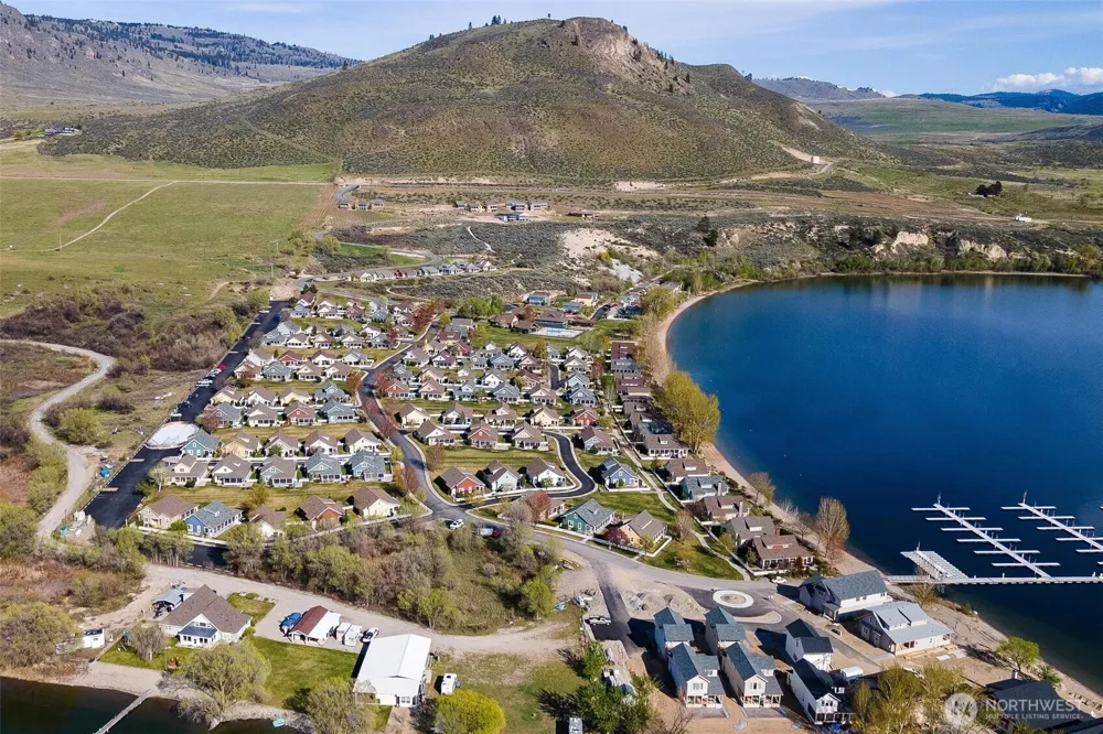 125 Malarkey Lane Oroville, WA 98844