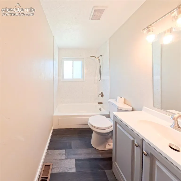 11905 E 119th Place Northglenn, CO 80233