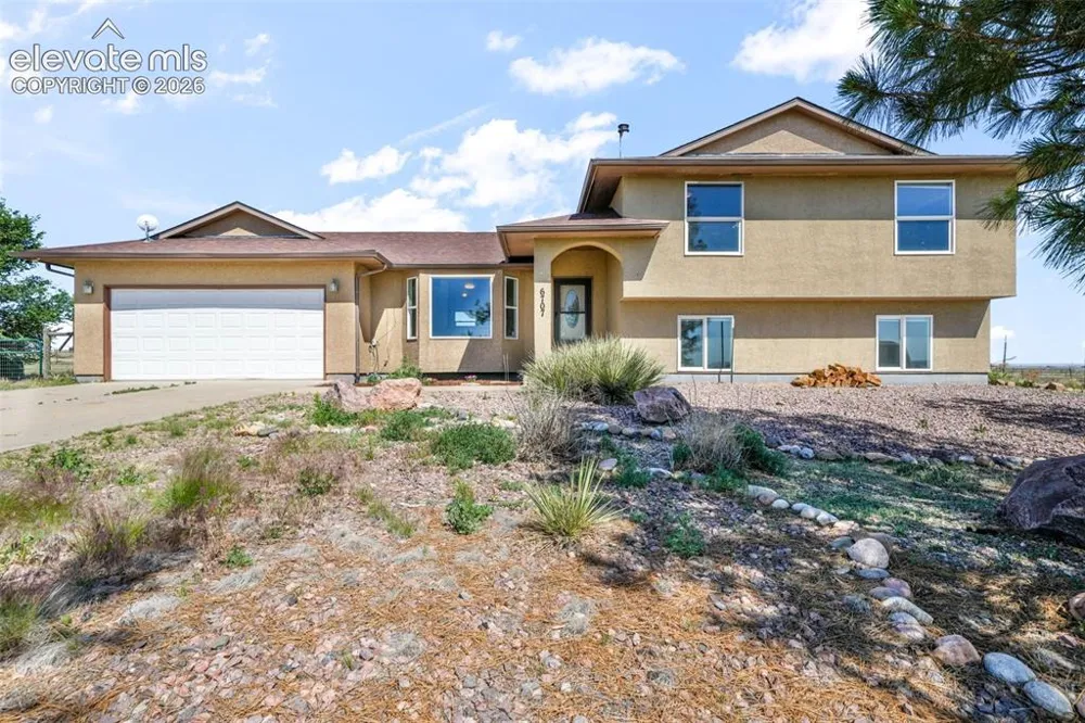 6707 Ocatillo View Fountain, CO 80817