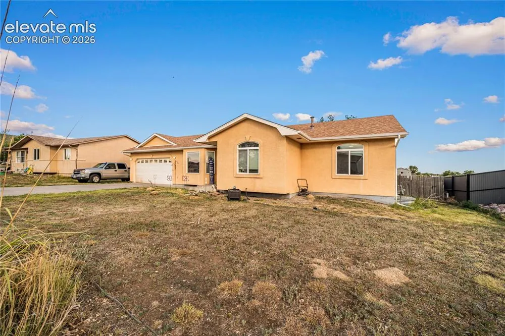 1042 S Honeysuckle Drive Pueblo West, CO 81007