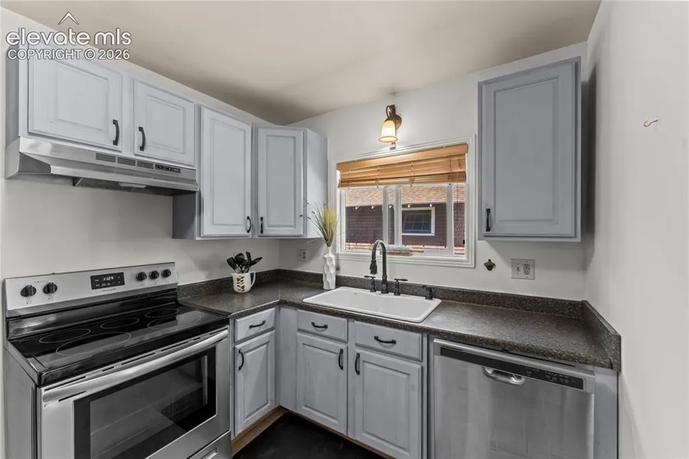 814 E Yampa Street Colorado Springs, CO 80903