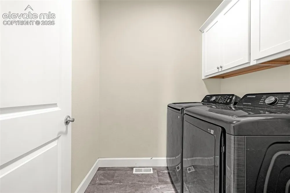 1696 E Silverwood Drive Pueblo, CO 81007