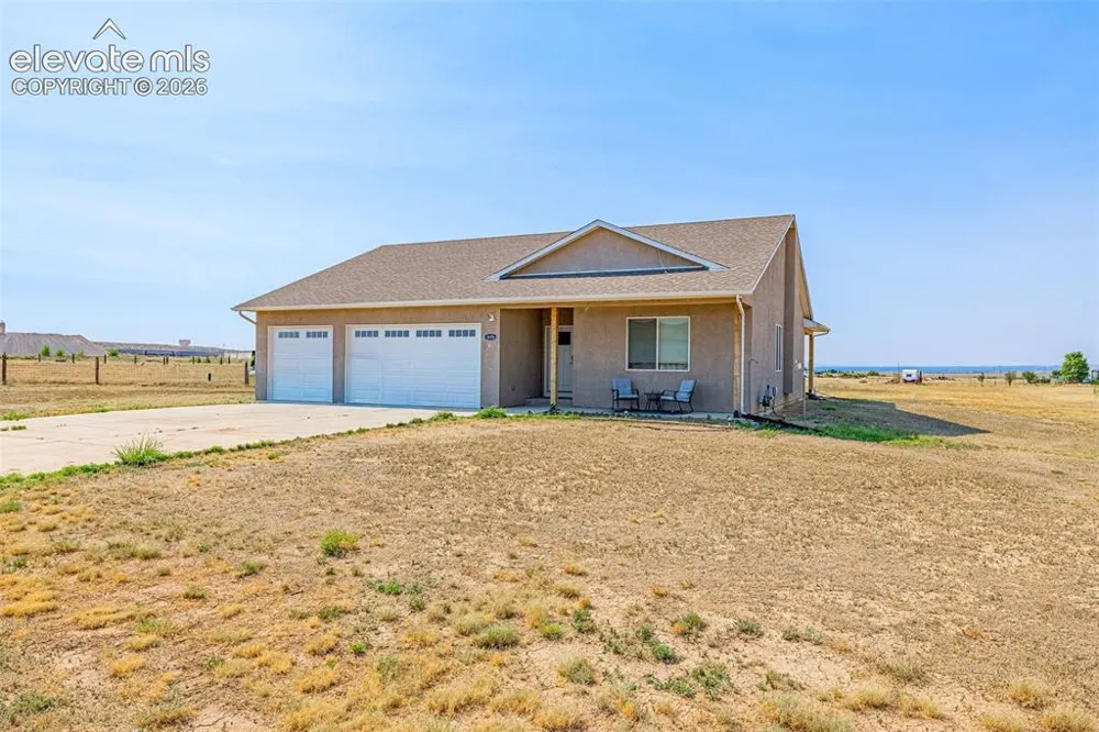 1696 E Silverwood Drive Pueblo, CO 81007