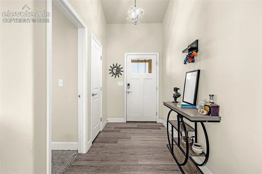 1696 E Silverwood Drive Pueblo, CO 81007