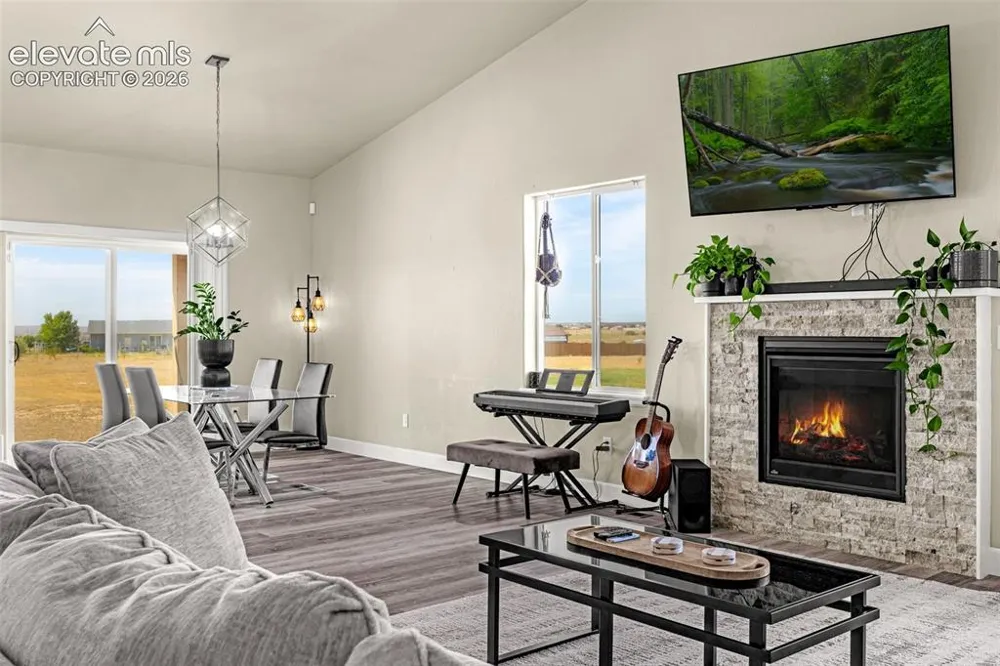 1696 E Silverwood Drive Pueblo, CO 81007