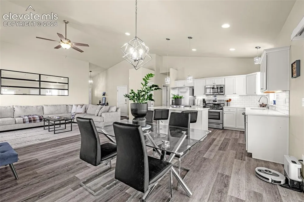 1696 E Silverwood Drive Pueblo, CO 81007