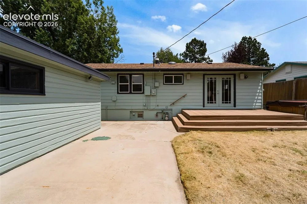 2518 Meadowlark Lane Colorado Springs, CO 80909
