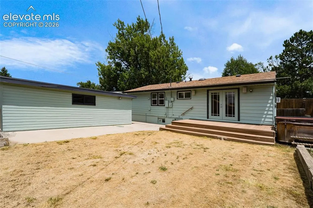 2518 Meadowlark Lane Colorado Springs, CO 80909