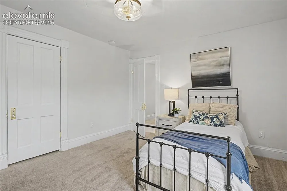 623 Manitou Avenue Manitou Springs, CO 80829