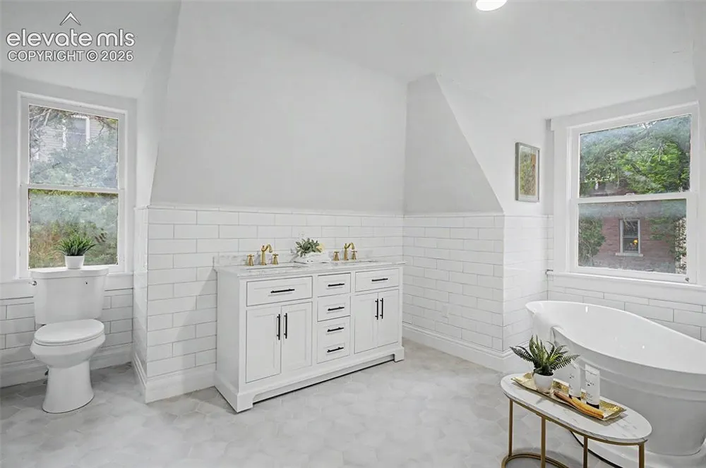 623 Manitou Avenue Manitou Springs, CO 80829