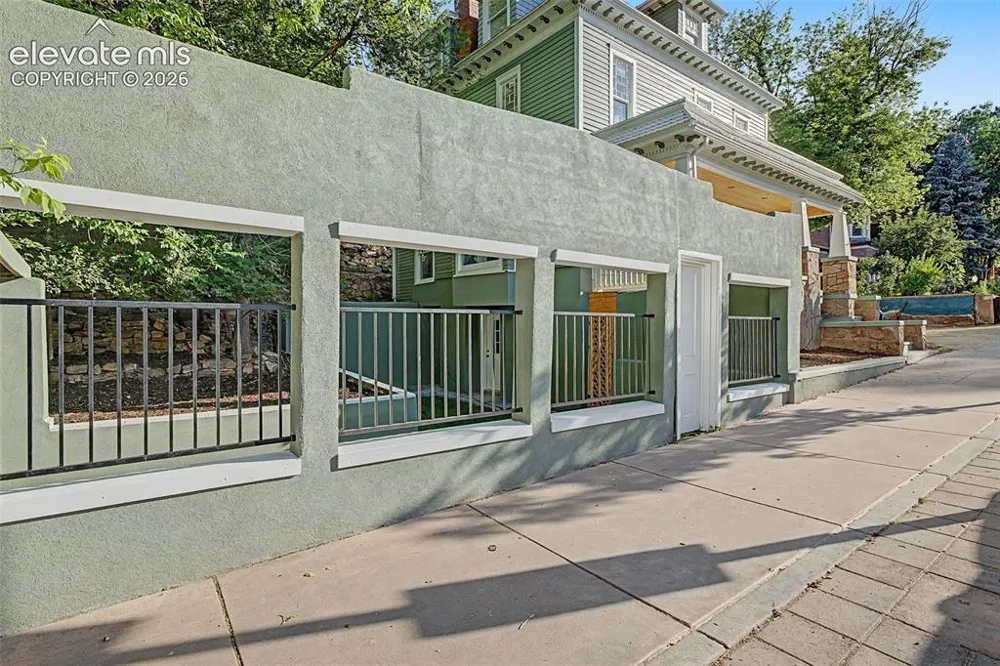 623 Manitou Avenue Manitou Springs, CO 80829