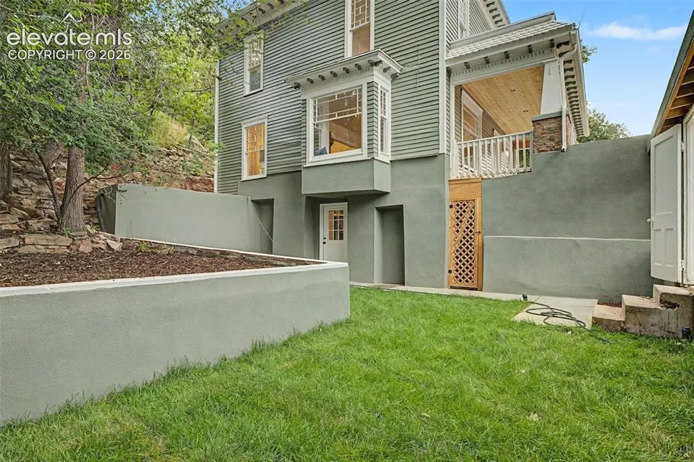 623 Manitou Avenue Manitou Springs, CO 80829