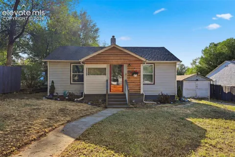 1017 Prairie Road