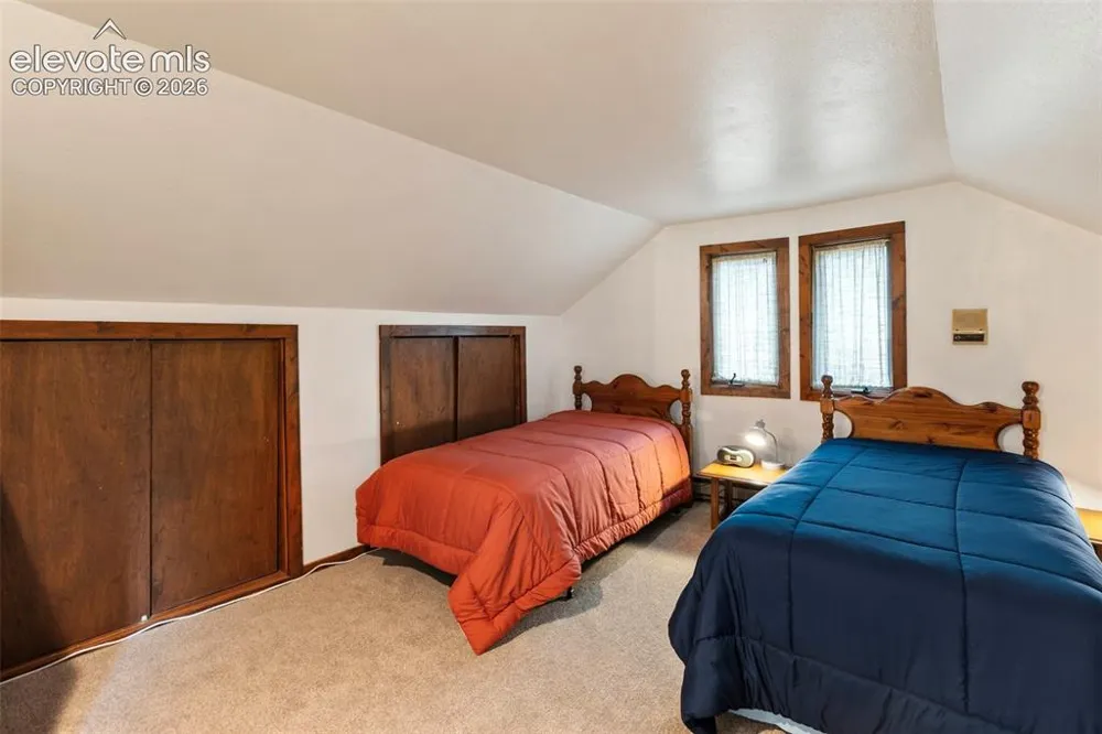 10311 El Paso Avenue Green Mountain Falls, CO 80819