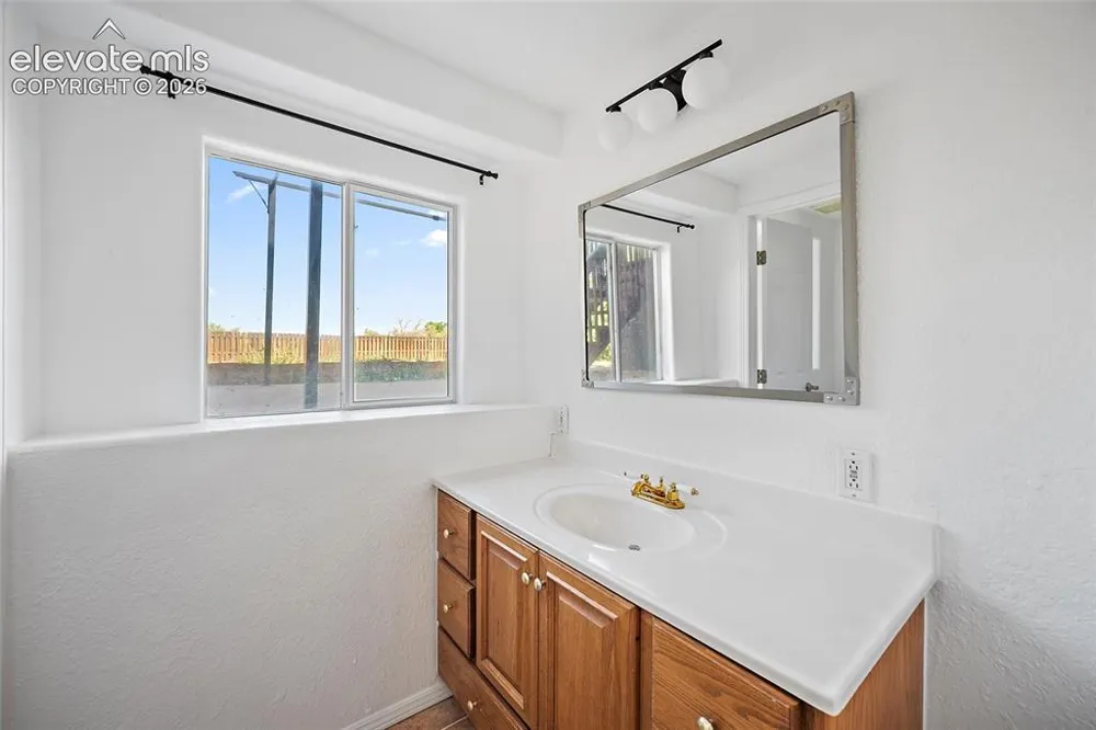 473 S Hook Court Pueblo, CO 81007