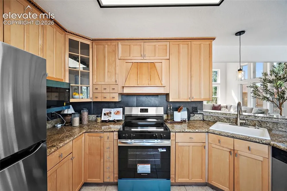 473 S Hook Court Pueblo, CO 81007