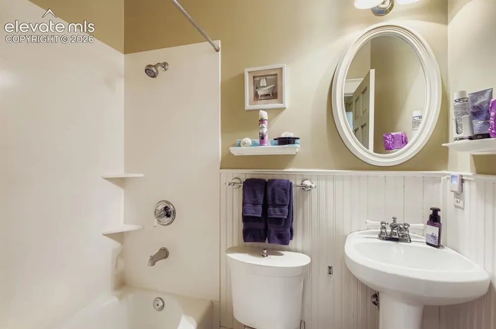 1305 W 3rd Street Florence, CO 81226