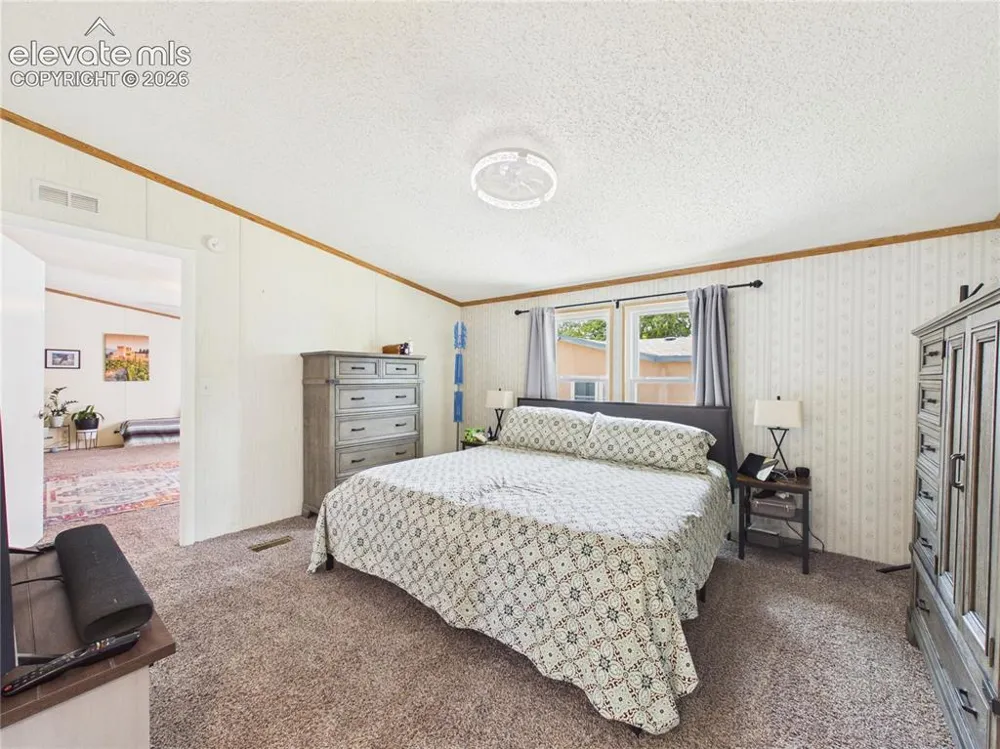 1047 S Saddlerock Drive Pueblo West, CO 81007