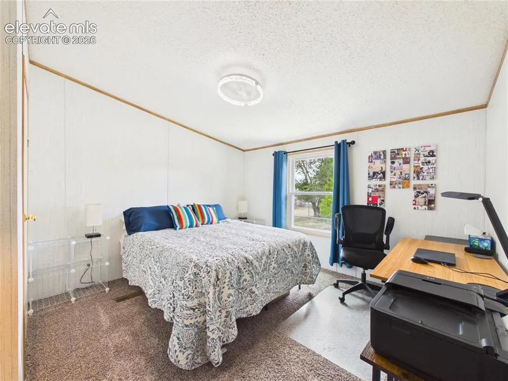 1047 S Saddlerock Drive Pueblo West, CO 81007