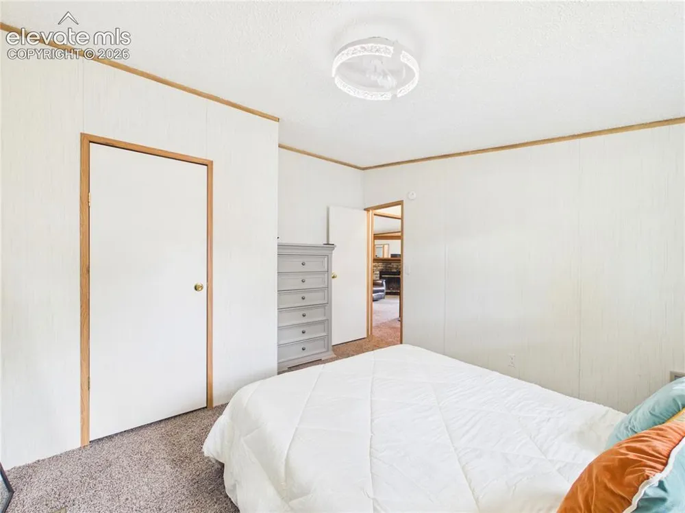 1047 S Saddlerock Drive Pueblo West, CO 81007