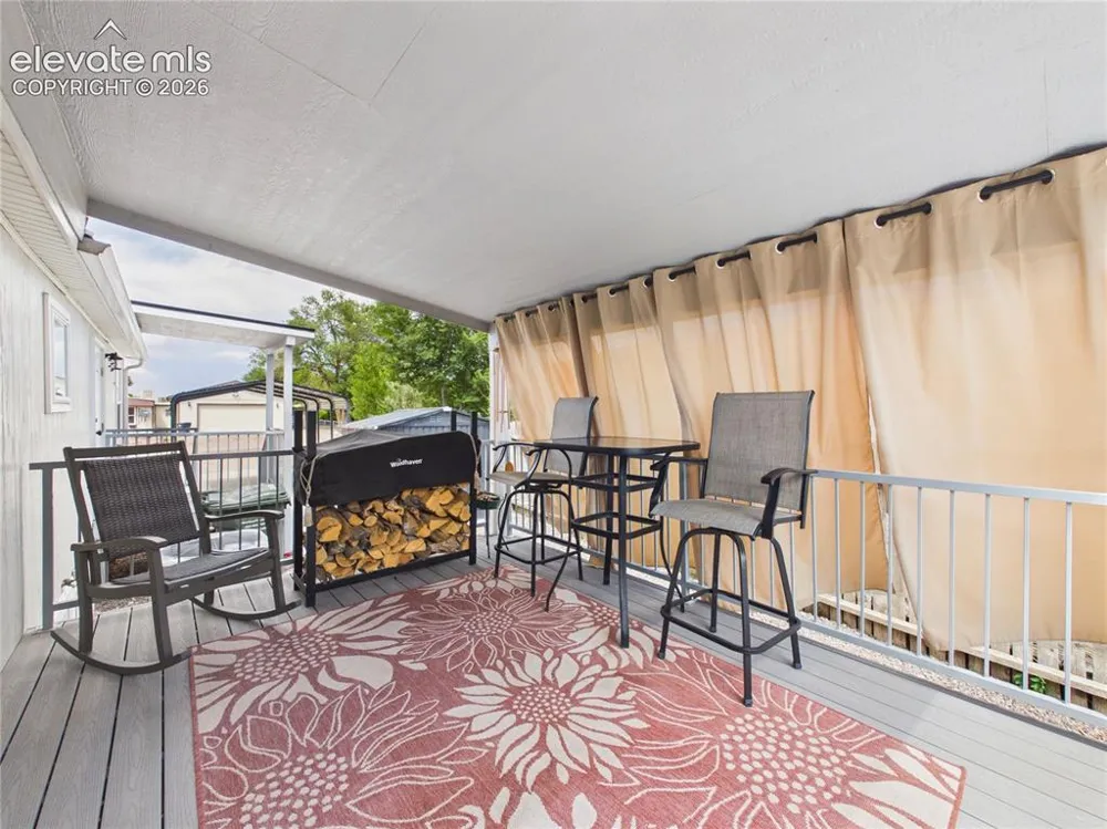 1047 S Saddlerock Drive Pueblo West, CO 81007