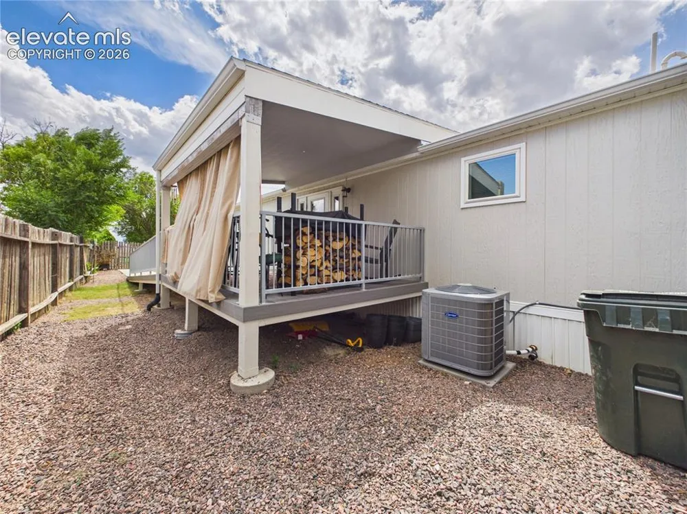 1047 S Saddlerock Drive Pueblo West, CO 81007