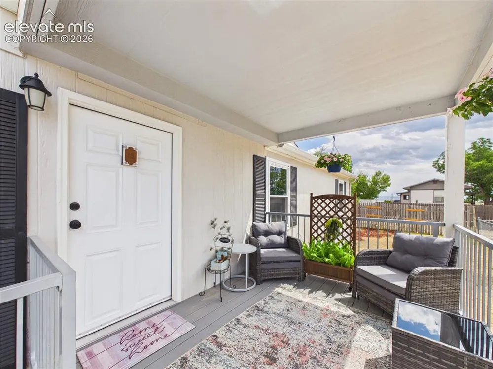 1047 S Saddlerock Drive Pueblo West, CO 81007