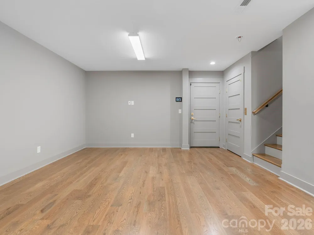 229 Broadway Street Asheville, NC 28801